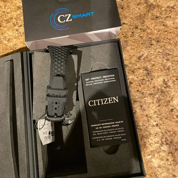 Citizen Smart Watch NWOT. Men’s